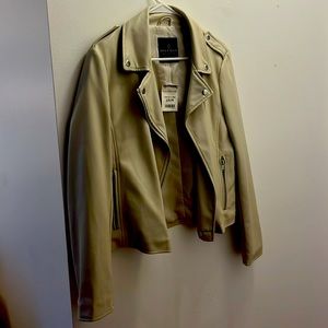 Never used new jacket!